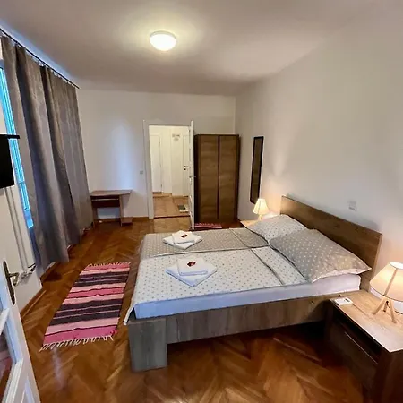 Grand Market Apartman